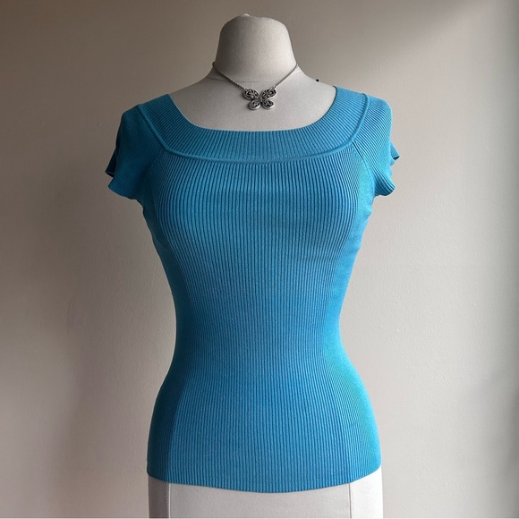 Women's Blue Ribbed Top - Picture 10 of 10